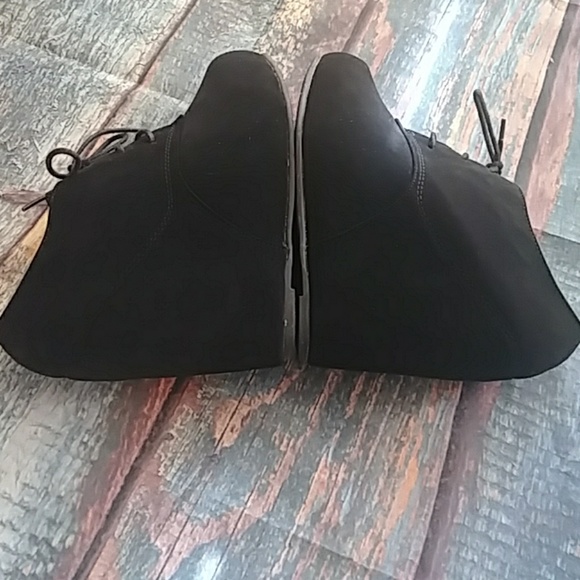 Anna Marie black suede booties size 7 - Picture 6 of 8